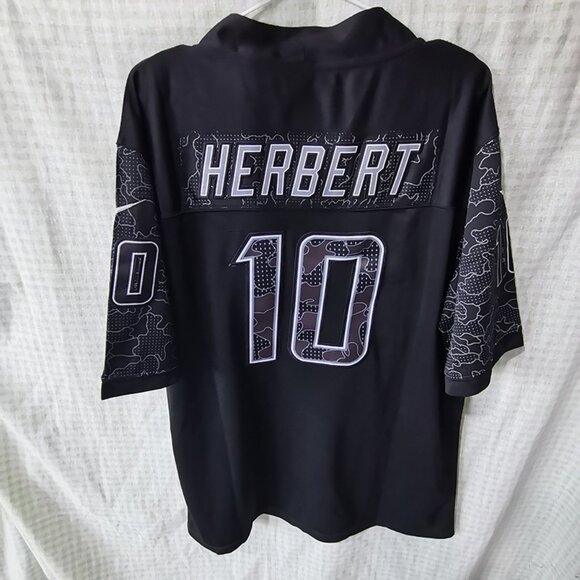 Los Angeles Chargers Justin Herbert No 10 Jersey - Picture 4 of 11